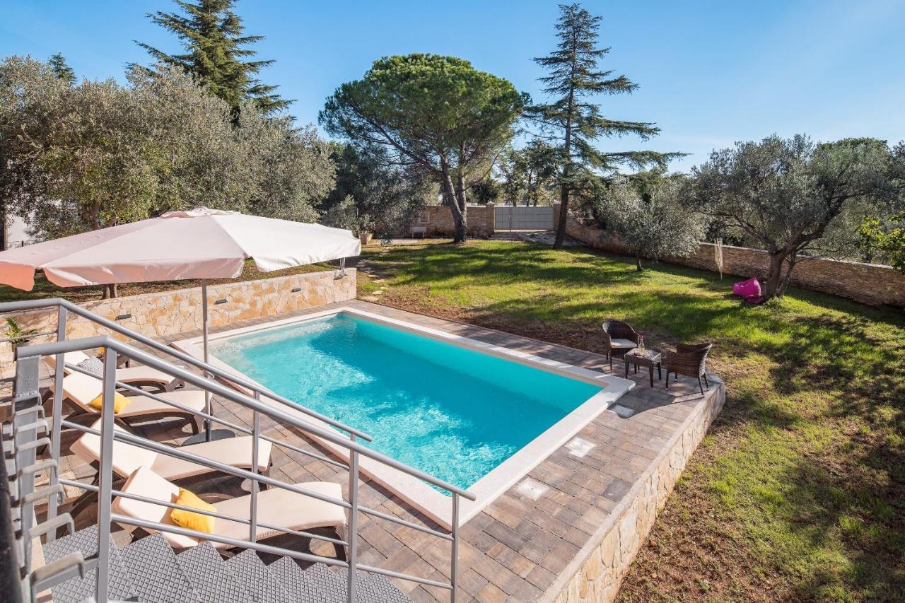 Villa Polion Peroj Exterior foto